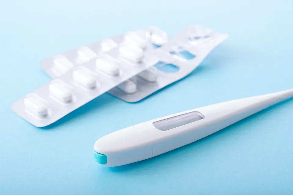 【大人の解熱剤、何度から使う？辛い熱を楽にする正しいタイミング】